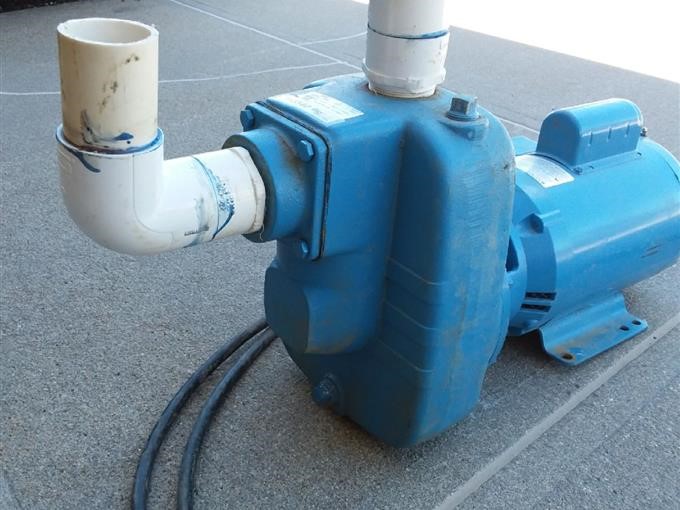 Types of Monarch Water Pumps