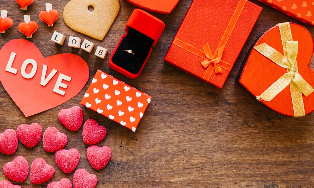 Love on a Budget: Top 10 Affordable Valentine’s Gifts for Her Under $50
