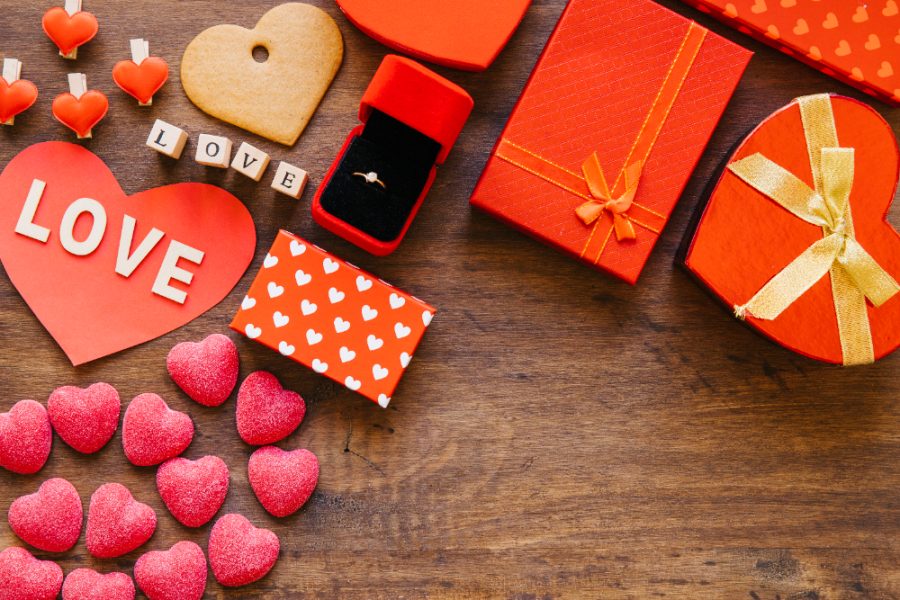 Love on a Budget: Top 10 Affordable Valentine’s Gifts for Her Under $50 Love on a Budget: Top 10 Affordable Valentine’s Gifts for Her Under $50